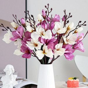 Guirnaldas de flores decorativas Ramo de magnolia artificial 5 tenedores 20 cabezas Simulación Rama de flor de orquídea Boda Decoración de la sala de estar del hogar