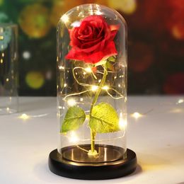 Couronnes de fleurs décoratives La Belle et la Bête enchantées Fleur rose avec base noire Lumière LED dans un dôme en verre Cadeau de Noël Saint-Valentin Mariage Décoration d'intérieur 231218