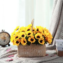 Flores decorativas Guirnaldas Girasol falso Artificial 7 cabezas Flor de seda encantadora realista