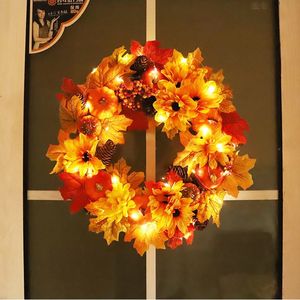 Ghirlande di fiori decorativi Ghirlande autunnali per porta d'ingresso Ghirlanda autunnale da 45 cm con bacche di zucca Foglie d'acero Decorazione del festival del raccolto del Ringraziamento 231019