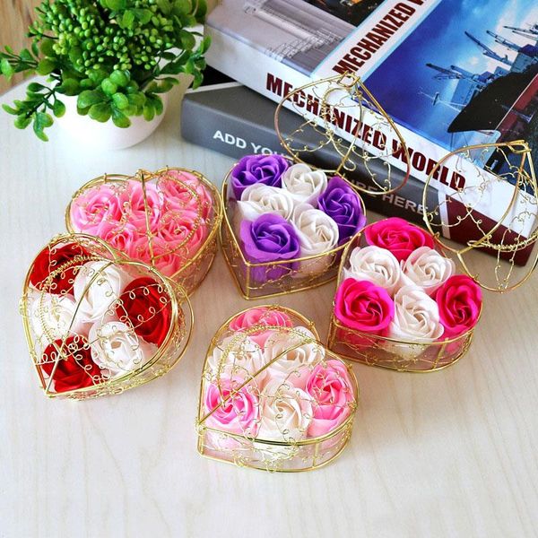 Couronnes de fleurs décoratives fleur de savon frais avec panier en fer en forme de coeur boîte-cadeau de roses fourniture de fleuriste de la Saint-Valentin faveur de mariage H