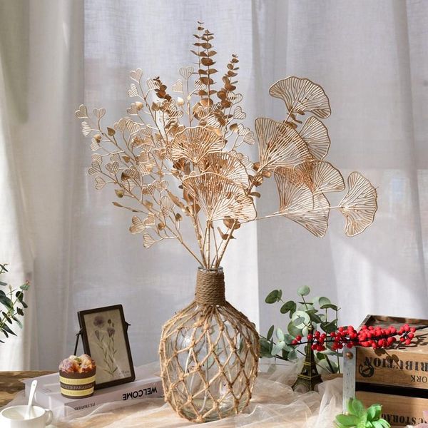 Flores decorativas Guirnaldas Flor artificial dorada Hoja de eucalipto Decoración de plantas para el hogar Sala de estar Escritorio Fiesta Boda Arreglos de vacaciones