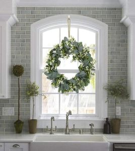 Decoratieve bloemen kransen hoogwaardige eucalyptus krans lente kunstmatige groene bladeren voor voordeur raam muur decoratie2186697