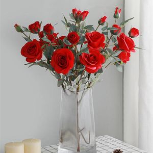 Flores decorativas Guirnaldas Lujo 4 cabezas Rama de rosa grande con hojas falsas Seda Flores artificiales Artificiales Decoración de la sala Deco