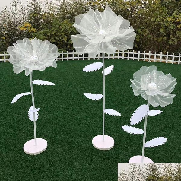 Flores decorativas Guirnaldas Organza Seda hecha a mano Flor grande Boda Guía de camino Crisantemo Diy Fiesta Decoración de ventanas 50 cm / 60 cm70 Dhc9Q