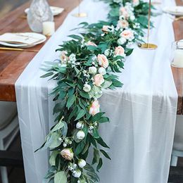 Decoratieve bloemen kransen PARTY VREUGDE Eucalyptus wilg bladeren wijnstokken kunstmatige rozenkrans voor bruiloft boog groen achtergrond deuropeningen tafel decor 230608