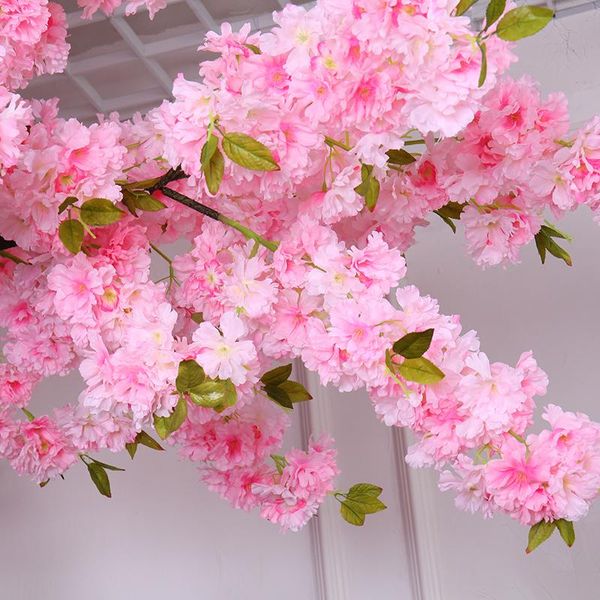 Fleurs décoratives Couronnes Rose Fleur De Cerisier Artificielle Haute Simulation Sakura Branches D'arbres Pour Le Printemps Maison De Mariage Décor Faux Plantes B