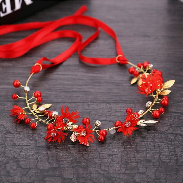 Flores decorativas Guirnaldas Rojo Simple Floral Diadema Hecho a mano Hairwear Damas de honor Nupcial Hermana Cabeza Guirnalda Perlas Flor Boda Cabello A