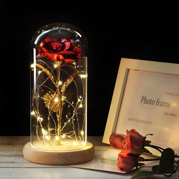 Flores decorativas Guirnaldas Rose Led y otras luces de noche de flores de hoja de oro simuladas Decoración de mesa Suministros de boda para su San Valentín