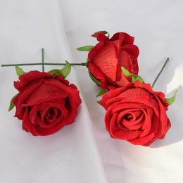 Fleurs décoratives Couronnes Simulation Rose Tête Vase Arrangement De Fleurs DIY Salle De Fête De Mariage Lieu Saint Valentin Coffret Cadeau Decorati