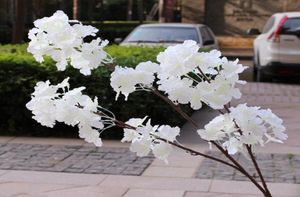 Fleurs décoratives couronnes blanches couleur artificielle fleur de cerise trois fourchettes de fausses branches pour le pont arc de mariage décoration cei2719005