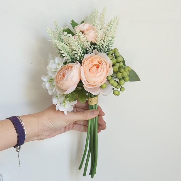 Flores decorativas Guirnaldas Blanco Rosa Púrpura Peonía artificial Rosa Hierba falsa Ramo de flores Boda en el hogar Fiesta de matrimonio Decoración Nupcial