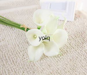 Guirnaldas de flores decorativas Venta al por mayor 30 piezas Real Touch Artificial Calla Lily Ramos de boda Ramo de fiesta Suministros 20 colores H24229