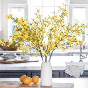 Decoratieve bloemen gele faux veer Forsythia tak kunstmatige bloem kersen pruimen perzik bloesem zijden boomdecor