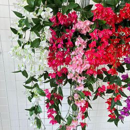 Decoratieve bloemen Yomdid kunstmatige hangende nep planten boeketten bougainvillea zijden wijnstok voor huis patio gazon tuin decoratie