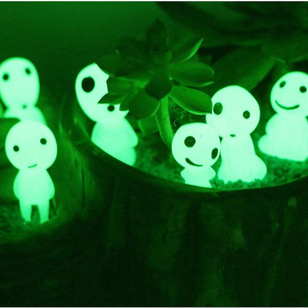 Objets décoratifs Figurines 110 Pcs Anime Glowing Arbre Elfe Miniature Jardin Décoration Lumineux Alien Fée Jardin Décor À La Maison Résine Figure Kawaii Accessor 230821