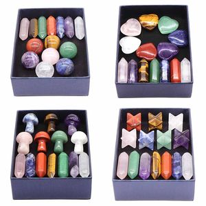 Decoratieve objecten Beeldjes 14-delige set 7 Chakra-punten Natuursteen en kristallen Edelsteen Ambachten Geschenkdoos Reiki Genezing Energie Mineraal Home Decor Groothandel 230701