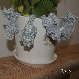 Objets décoratifs Figurines 1PC résine dinosaures suspendus tasse modèle Dragon accessoires résistant aux intempéries décoration de pot de fleur pour le bureau à domicile 231030