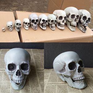 Objets décoratifs Figurines 1pcs Plastique Skull Head Figurine Statue Artificiel Scary Bone Skeleton Sculpture For Bar Party Home Halloween Decor 230816