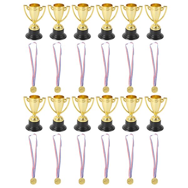 Objetos decorativos Figuras 24 PCS Trofeos de fútbol Medalla para niños Medalla Pequeño juguete Trofeo Kids Award Ceremonía de premio Trofeo Estudiante 230814