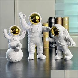 Objets décoratifs Figurines 3pcs Creative Resin astronaute Ornement Figure statue Spaceman Desktop Decor Modeling Kids Gift Home Decor Ottez