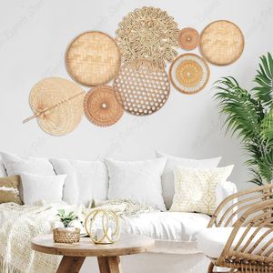 Decoratieve objecten Figurines 8pcs Natuurlijke wandmand Decor Boho Rattan Round Wall Decor Handgemaakte boerderij Wall Hanging Decor voor slaapkamer woonkamer babykamer 230815