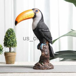 Objets décoratifs Figurines Américain Créatif Toucan Figurine Peint Simulation Animal Ornements Salon Décoratif Oiseau Statue Décoration de La Maison Moderne