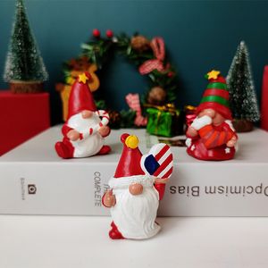 Objetos decorativos Figuritas American Home Resin Crafts Pequeños adornos Creative Santa Christmas Gifts Living Room Decoration 230818