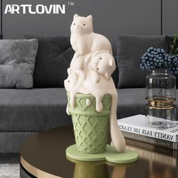 Decoratieve objecten Figurines Artlovin Ice Cream Cat Sculpture Resin voor boekenkast Plank Modern Home Room Decor Creative Animal Figuren Beste Gift NIEUW Y23