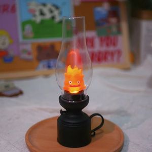 Decoratieve objecten Figurines Calcifer Night Light Anime Flameless Candle Holder Kerosene Lamp met knop Batterij Cartoon ornamenten Kid Geschenk 230814