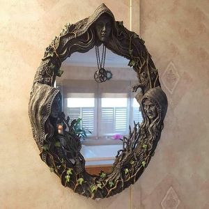 Objets décoratifs Figurines Celtic Sacred Moon Triple Goddess Mother Maiden Crone Wall Hanging Mirror With Pentagram Amulet Pendant Plaque Decor 230629