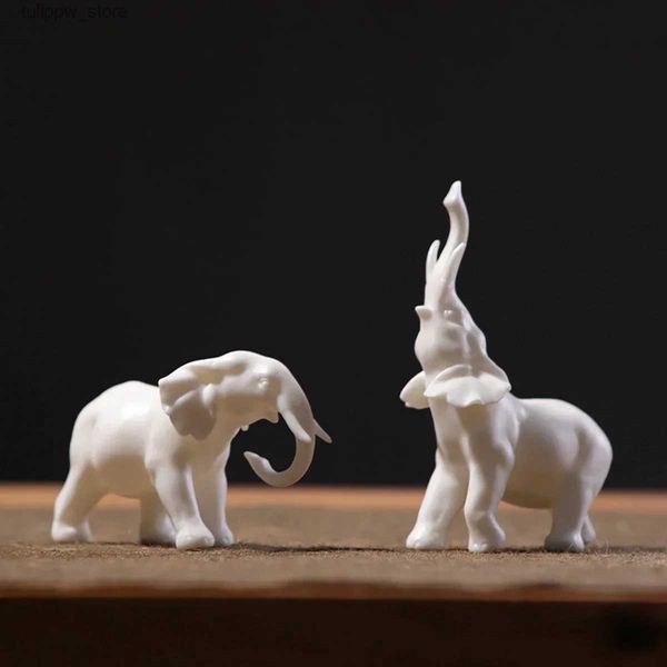 Objets décoratifs Figurines Chine Éléphant Blanc Blanc De Chine Oeuvre Dehua Céramique Artisanat Mini Animal Figurine Collections D'art Néo Chinois DécorL240306