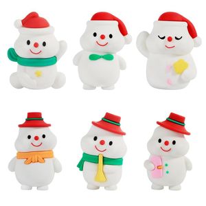 Decoratieve objecten Beeldjes Kerstmis miniatuur Ornamenten Mini Ambachten Snowman Xmas Tree Santa Claus voor Sneeuw Globes Fairy Landscape DureTt