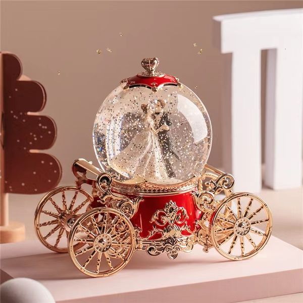 Objets décoratifs Figurines Noël neige rêve couple calèche boule de cristal boîte à musique fille mariage anniversaire cadeau scène intérieure rotation 221206