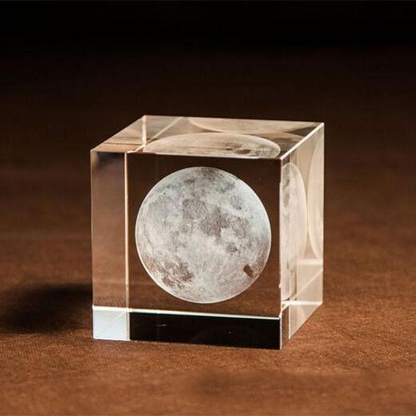 Objetos decorativos Figuras de cristal 3D grabado con láser, figura de luna, adornos de cubo de cristal, decoración de escritorio para el hogar, manualidades, pisapapeles, astronomía