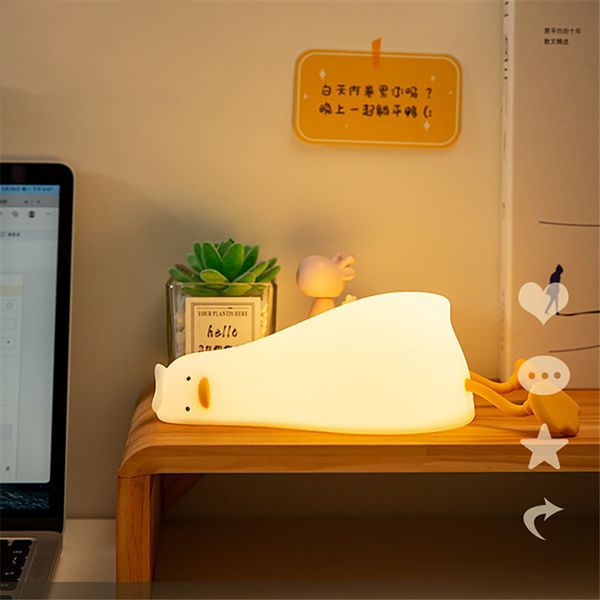 Objets décoratifs Figurines Mignon Canard Led Enfants Veilleuse Rechargeable Silicone Lampe De Table Commutateur Patting Chambre Atmosphère Décoration Chevet 230703