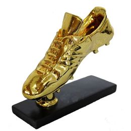 Objets décoratifs Figurines European Golden Shoe Football Soccer Award Trophée Shooter Plaqué Or Shoe Boot League Fans Souvenir Coupe Cadeau Résine Artisanat 230614