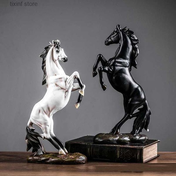 Objets décoratifs Figurines Style européen Sculpture de cheval Résine Statue d'animal Décoration Souvenir Cadeau Salon Bureau Étude Décoration de bureau T240309