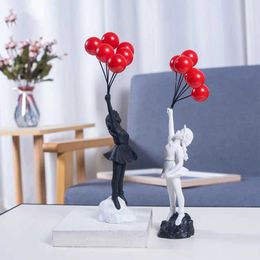 Objets décoratifs Figurines Flying Ballon Girl Figurine Home Decor Banksy Modern Art Sculpture Resin Figure Crafor Decoration Collectible Figurine T240505