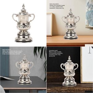 Objets décoratifs Figurines Football Trophée Coupe Modèle Haute Simation Ligue Métal Ornements Décor 230815 Drop Livraison Maison Jardin Dhrhs