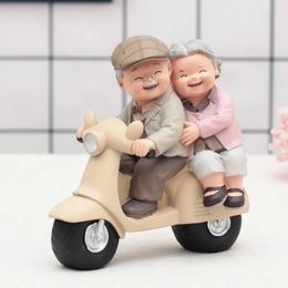 Objets décoratifs Figurines grands-parents modèle ornement créatif Sweety amoureux Couple ornements moderne décoration de la maison salon pour cadeau ZM904 230928