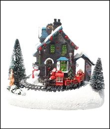 Objets décoratifs figurines Accents Accents décor Jardin Village de Noël Lights LED Small Train House Luminous Landscape Resin DES1556148