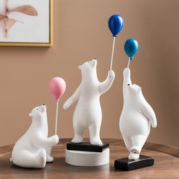 Objets décoratifs Figurines Ins Style Resin Polar Balon Ballon Ours Ours modernes Design de forme simple créatif Beau bureau à la maison décor Gift Kid's Gift 230817