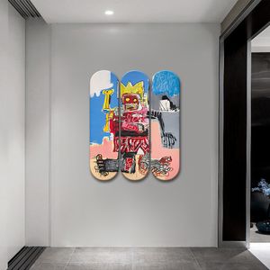 Figuras de objetos decorativos Jean Michel Graffiti King Pop Art Skateboard Wall Skate Mural Hanging For Men Cave Decor 230612