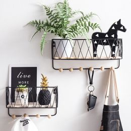 Decoratieve objecten Figurines Key Holder Mail Rack Entry Way Plank Creative Simple Nordic Smeed Iron Grid Wand Montage Opslag Hooks Sorter Organizer 230307