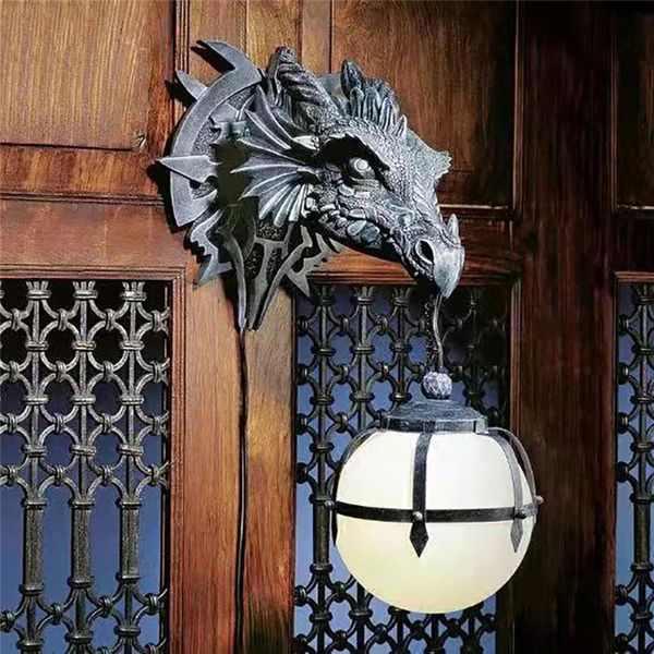 Objets décoratifs Figurines LED Dinosaur lampe suspendue Lantern Industrial Style Resin Dragon Head Crafts Pen en décoffée Halloween Mur 230727