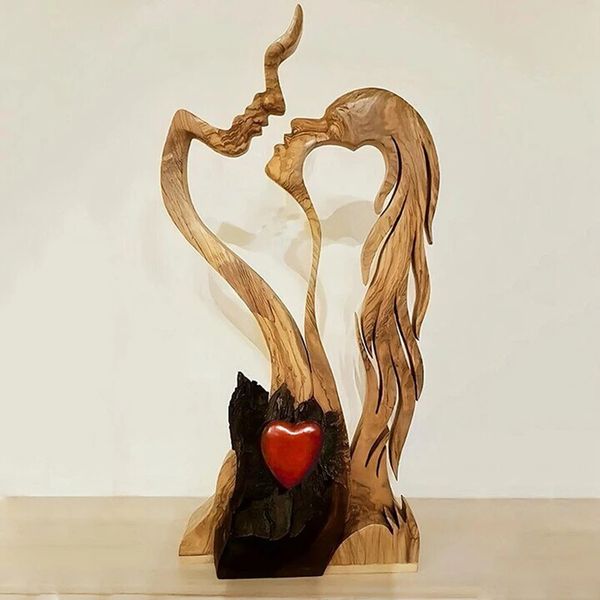 Objets décoratifs Figurines Amour Éternel Ornements en Bois Coeur en Bois Sculpture de Bureau Couple Embrasser Statue Amour Art Ornements pour décorations pour la Maison Cadeau 231012