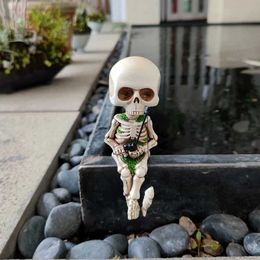 Objets décoratifs Figurines micro paysage pêcheur squelette ornement de résine Décoration de jardin extérieur pelouse jardin jardin accessoires pendentif toy cadeau t2405