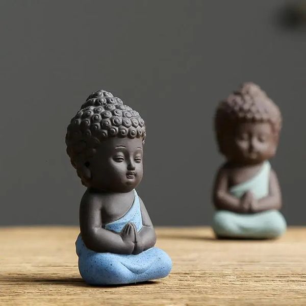 Objets décoratifs Figurines Mini Accessoires de Jardin Statue de Bouddha Thé Pet Céramique Feng Shui Miniatures Méditation Décor de Jardin Sculpture Maison Figure 231023
