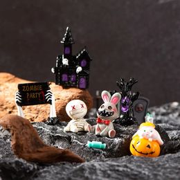 Objets décoratifs Figurines Miniatures Citrouille Squelette Momie Crâne Micro Paysage Ornements Pour Halloween Décoration Hoom Bureau Accessoires 231009